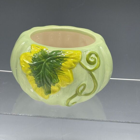 Temptations by Tara Ovenware Sessonal 10oz Fall Bowl Candle Holder Gourd‎ - Picture 1 of 7